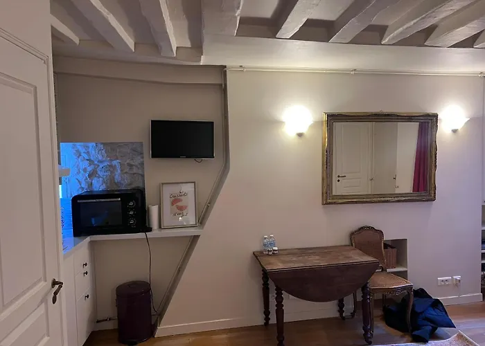 Lejlighed Charming In Heart Of Saint-germain-des-pres Paris